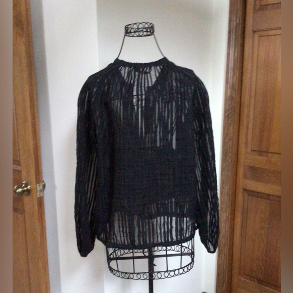 Zara Zip-up Bomber Jacket with drawstring. - Picture 3 of 7